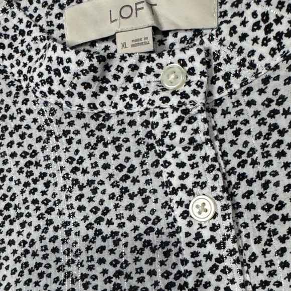 LOFT Black and White Button Down Shirt - Picture 4 of 8